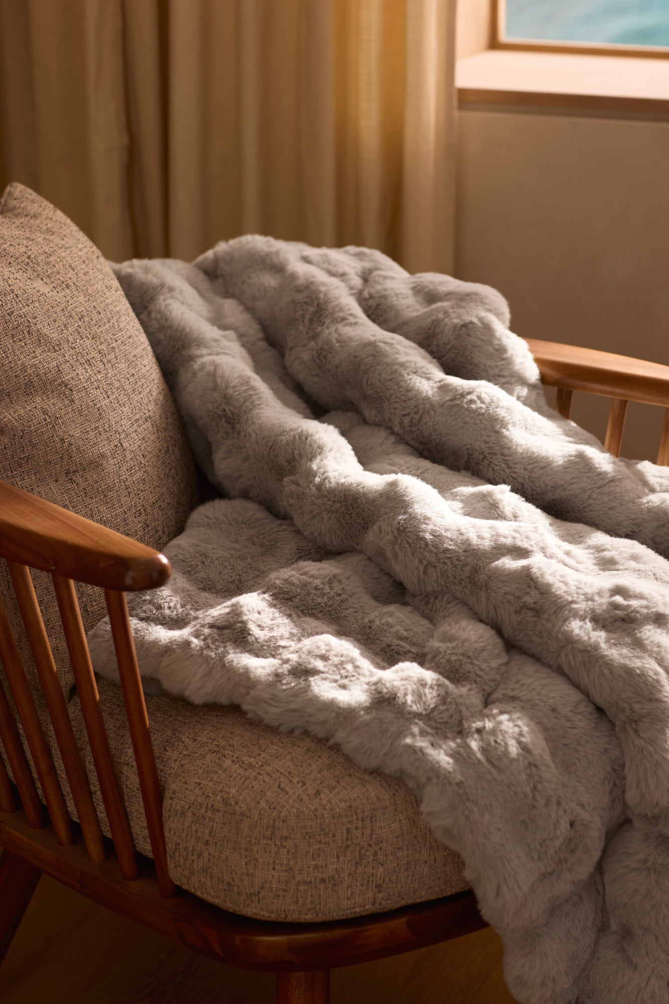 Bubble Cuddle Blanket